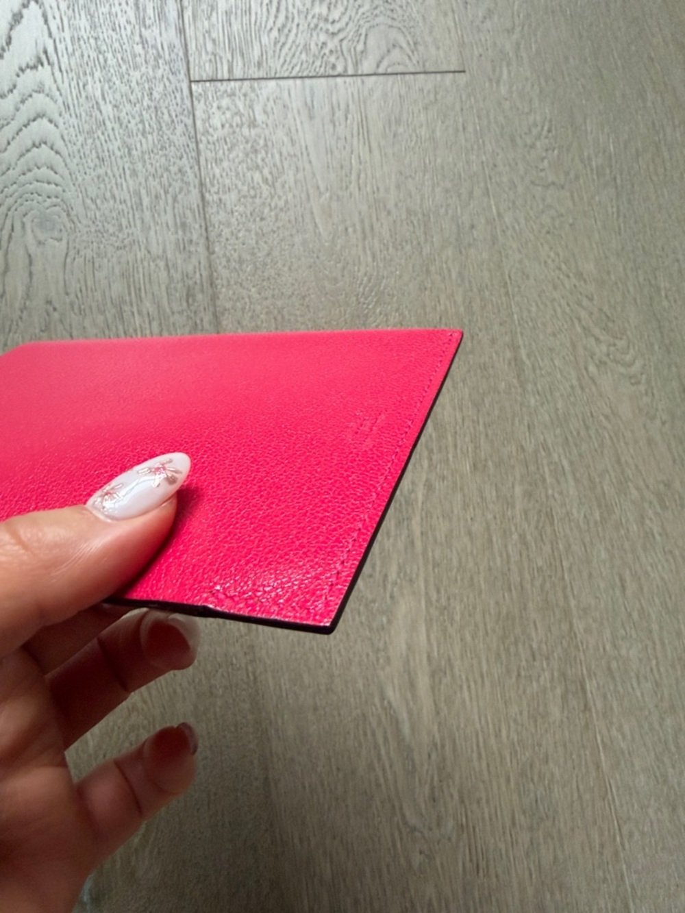 GUC hermes tarmac passport holder rose extreme with original box and ribbon - Picture 7 of 17